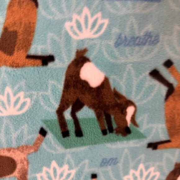 2+ yards Anti-Pill Plush Fleece Yoga Goats Om Peace Breath Blue - Picture 5 of 7